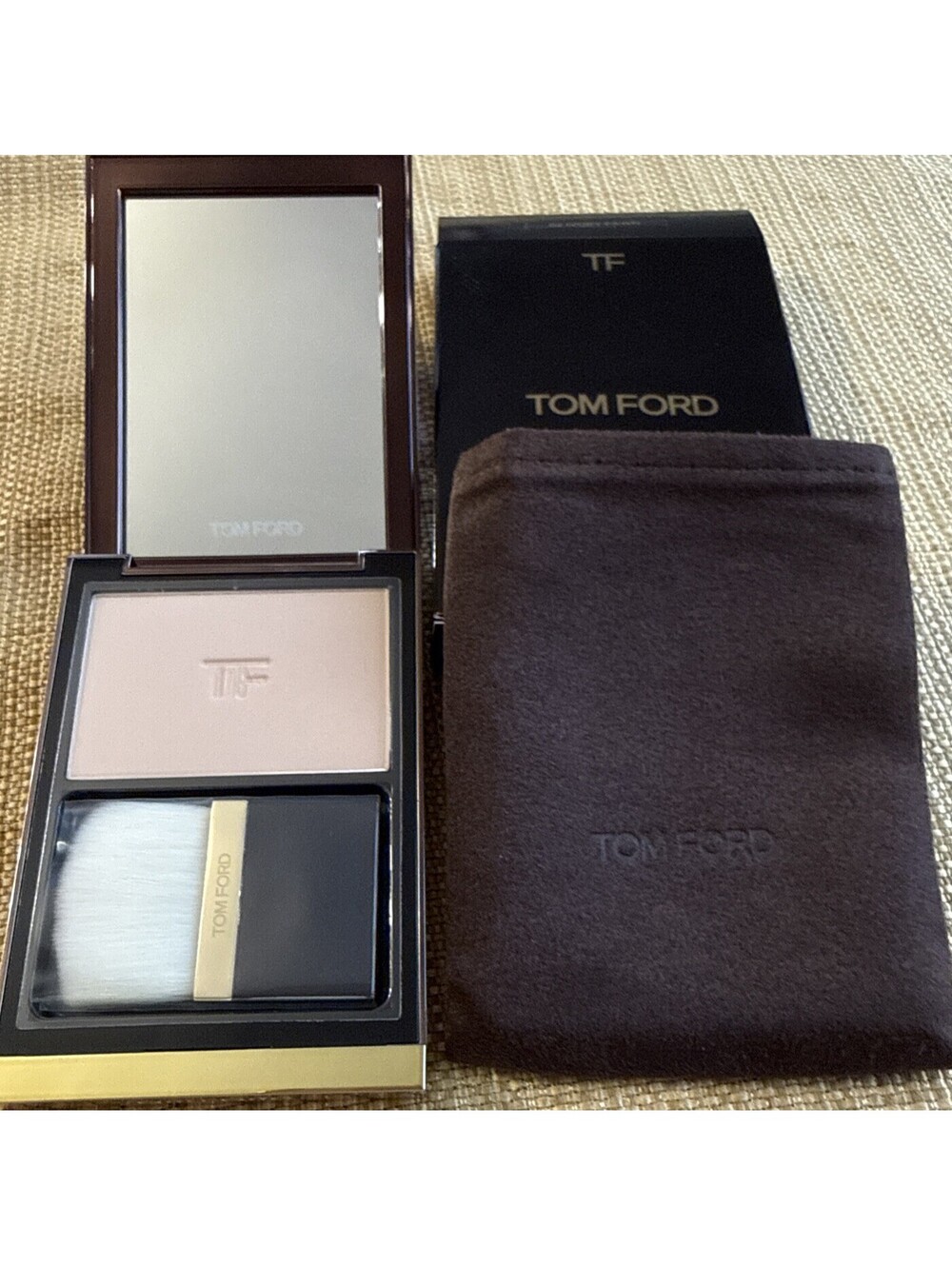 Tom Ford 02 Ivory Fawn Translucent Finishing Powder0.31oz/9G New in Box